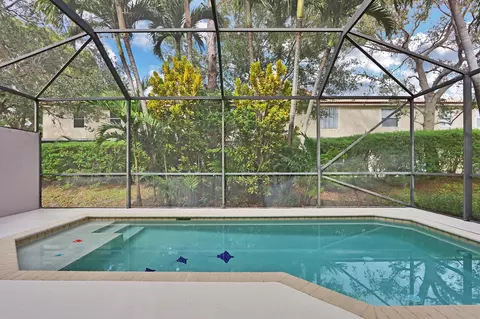 109 Owl Pointe Cir, Jupiter, FL 33458 photo 13