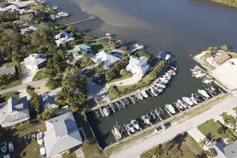 5615 SE Orange St, Stuart, FL 34997 photo 18