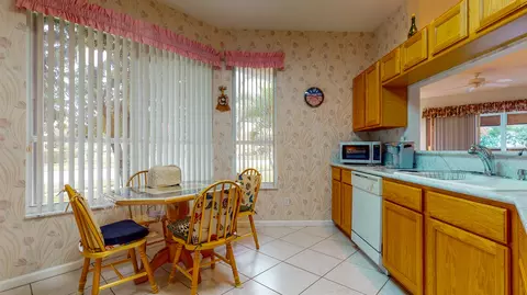 6777 SE Warwick Ln, Stuart, FL 34997 photo 15