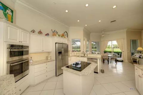 6003 SE Glen Eagle Way, Stuart, FL 34997 photo 5