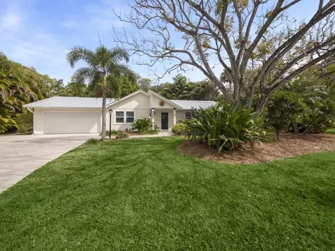 6853 SW Cinnamon Ct, Stuart, FL 34997 photo 1