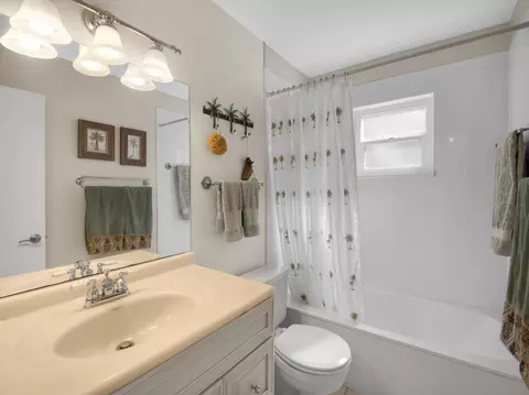 6853 SW Cinnamon Ct, Stuart, FL 34997 photo 12