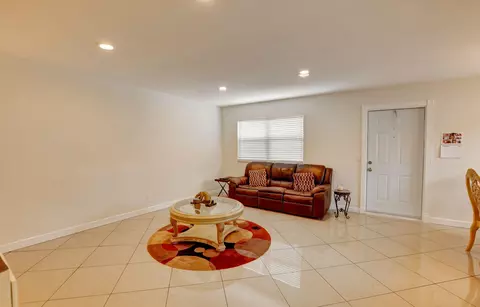 236 Monaco E, Delray Beach, FL 33446 photo 7