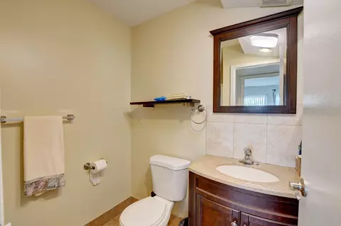 236 Monaco E, Delray Beach, FL 33446 photo 22