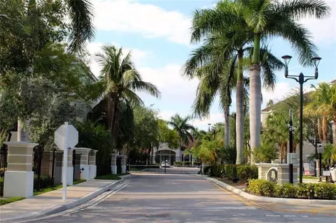 6020 W Sample Rd #304, Coral Springs, FL 33067 photo 2