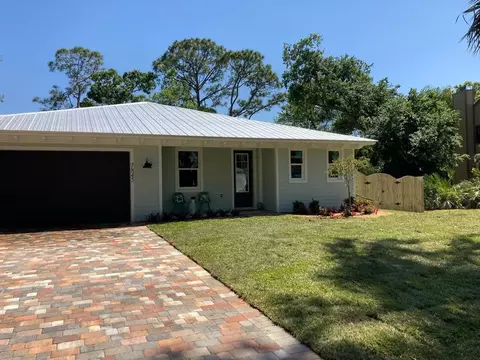 7845 SE River Ln, Stuart, FL 34997 photo 5