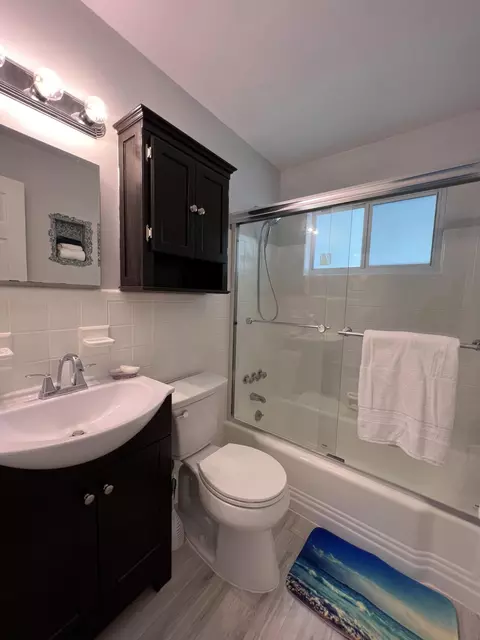 2011 NE 31 St, Lighthouse Point, FL 33064 photo 29