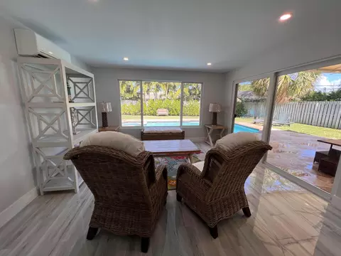 2011 NE 31 St, Lighthouse Point, FL 33064 photo 2
