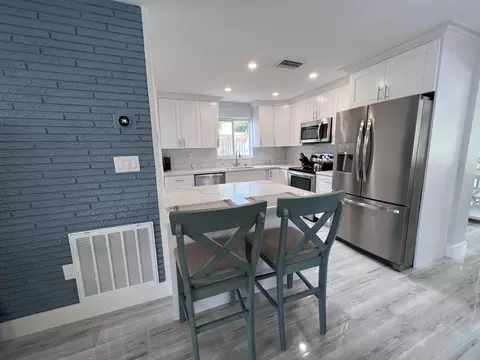 2011 NE 31 St, Lighthouse Point, FL 33064 photo 12