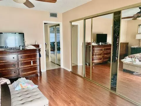 2091 Cornwall E, Boca Raton, FL 33434 photo 10