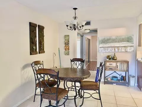2091 Cornwall E, Boca Raton, FL 33434 photo 6