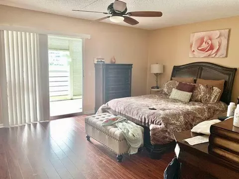 2091 Cornwall E, Boca Raton, FL 33434 photo 9