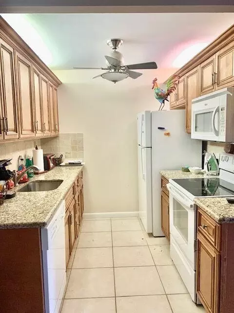 2091 Cornwall E, Boca Raton, FL 33434 photo 2
