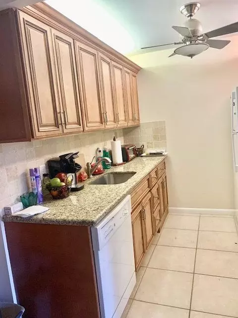 2091 Cornwall E, Boca Raton, FL 33434 photo 4