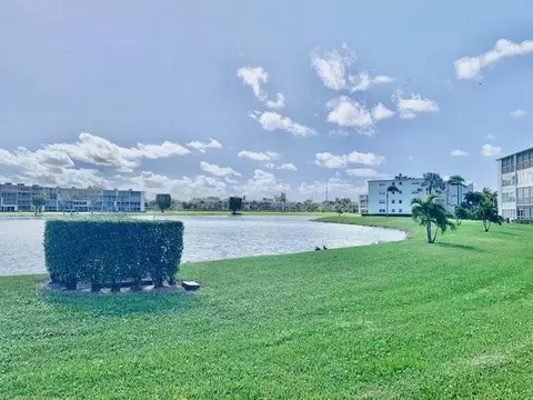 1031 Exeter B, Boca Raton, FL 33434 photo 15