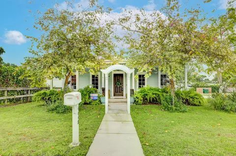 4648 SE Binnacle Way, Stuart, FL 34997 photo 1