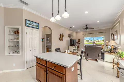 2587 SE Springtree Pl, Stuart, FL 34997 photo 7