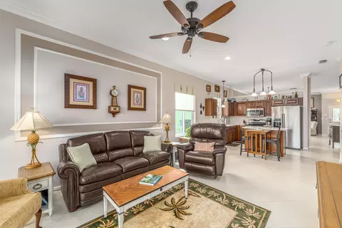 2587 SE Springtree Pl, Stuart, FL 34997 photo 15