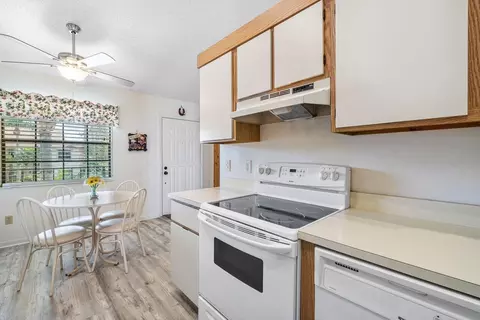 1402 Pinecrest C Cir #C, Jupiter, FL 33458 photo 7