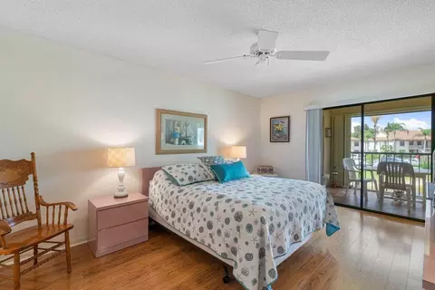 1402 Pinecrest C Cir #C, Jupiter, FL 33458 photo 12