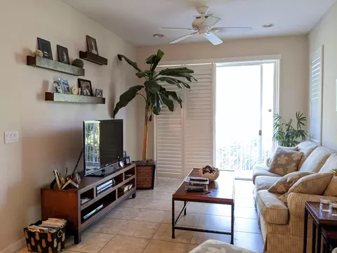 5422 SE Moseley Dr, Stuart, FL 34997 photo 4
