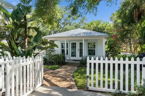 708 SE Riverside Dr, Stuart, FL 34994 photo 28