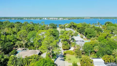 511 SW Manor Dr, Stuart, FL 34994 photo 34