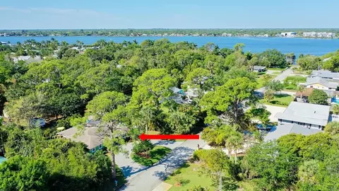 511 SW Manor Dr, Stuart, FL 34994 photo 5