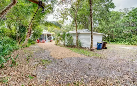 542 SW Halpatiokee St, Stuart, FL 34994 photo 31