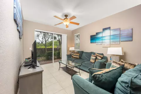 424 SE Bloxham Way, Stuart, FL 34997 photo 6