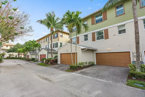 4246 W Main St, Jupiter, FL 33458 photo 3