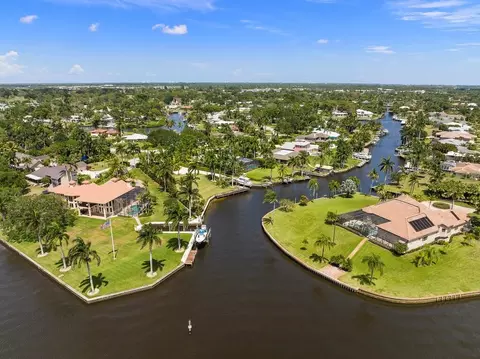 1820 NW River Trl, Stuart, FL 34994 photo 8