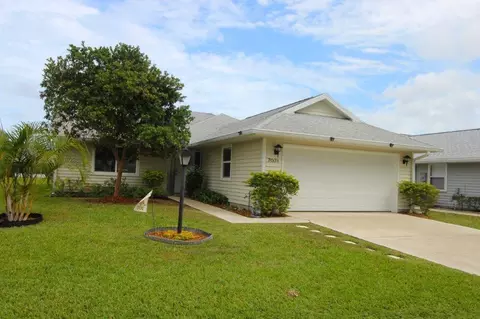 7031 SE Lillian Ct, Stuart, FL 34997 photo 1