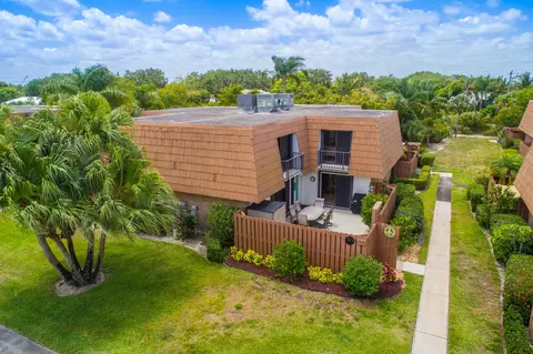 5676 SE Riverboat Dr, Stuart, FL 34997 photo 25