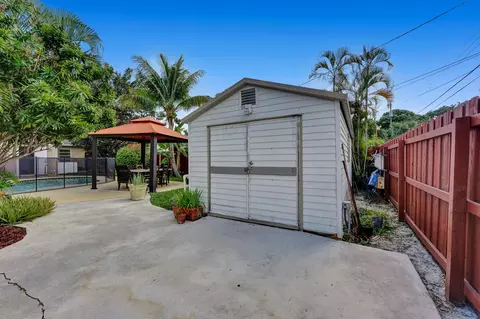 310 2nd St, Jupiter, FL 33458 photo 43
