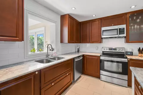 116 Windsor Rd E, Jupiter, FL 33469 photo 6