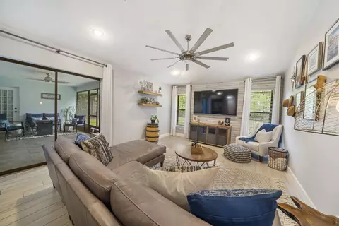 516 SE Mill Stream Ter, Stuart, FL 34997 photo 13