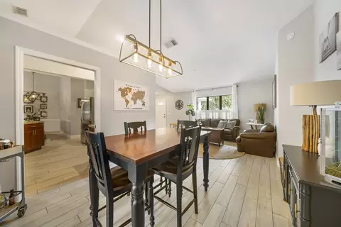 516 SE Mill Stream Ter, Stuart, FL 34997 photo 5