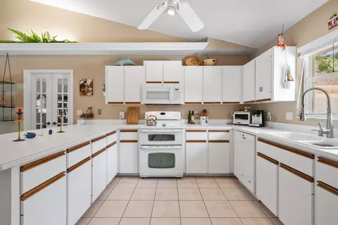 9232 154th Rd N, Jupiter, FL 33478 photo 8
