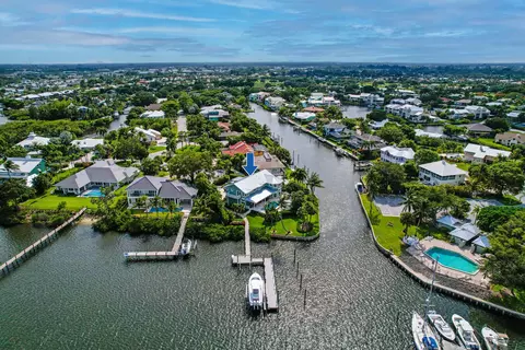3933 SE Topsail Ct, Stuart, FL 34997 photo 7