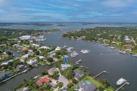 3933 SE Topsail Ct, Stuart, FL 34997 photo 10
