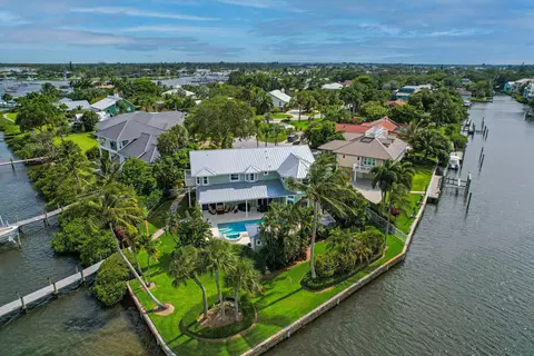 3933 SE Topsail Ct, Stuart, FL 34997 photo 3