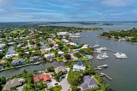 3933 SE Topsail Ct, Stuart, FL 34997 photo 12