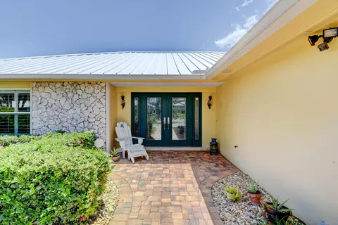 3222 SE Fairway W, Stuart, FL 34997 photo 4