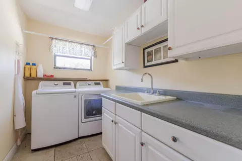 1091 SE Buttonwood Cir, Stuart, FL 34997 photo 23
