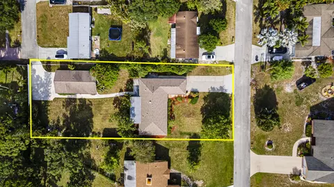 5845 Urdea Rd, Jupiter, FL 33458 photo 2