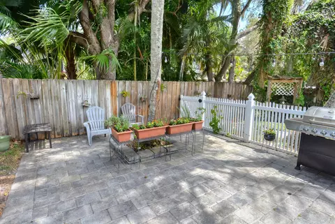 379 SW Harbor St, Stuart, FL 34997 photo 43