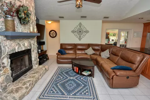 379 SW Harbor St, Stuart, FL 34997 photo 22