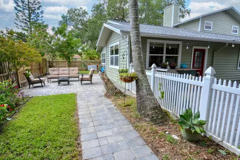 379 SW Harbor St, Stuart, FL 34997 photo 44