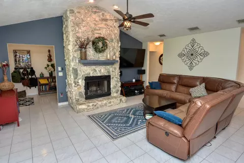 379 SW Harbor St, Stuart, FL 34997 photo 11